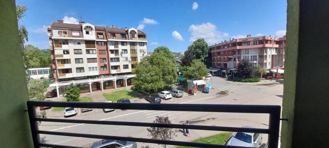 Lnb Lux Apartman Doboj Kültér fotó